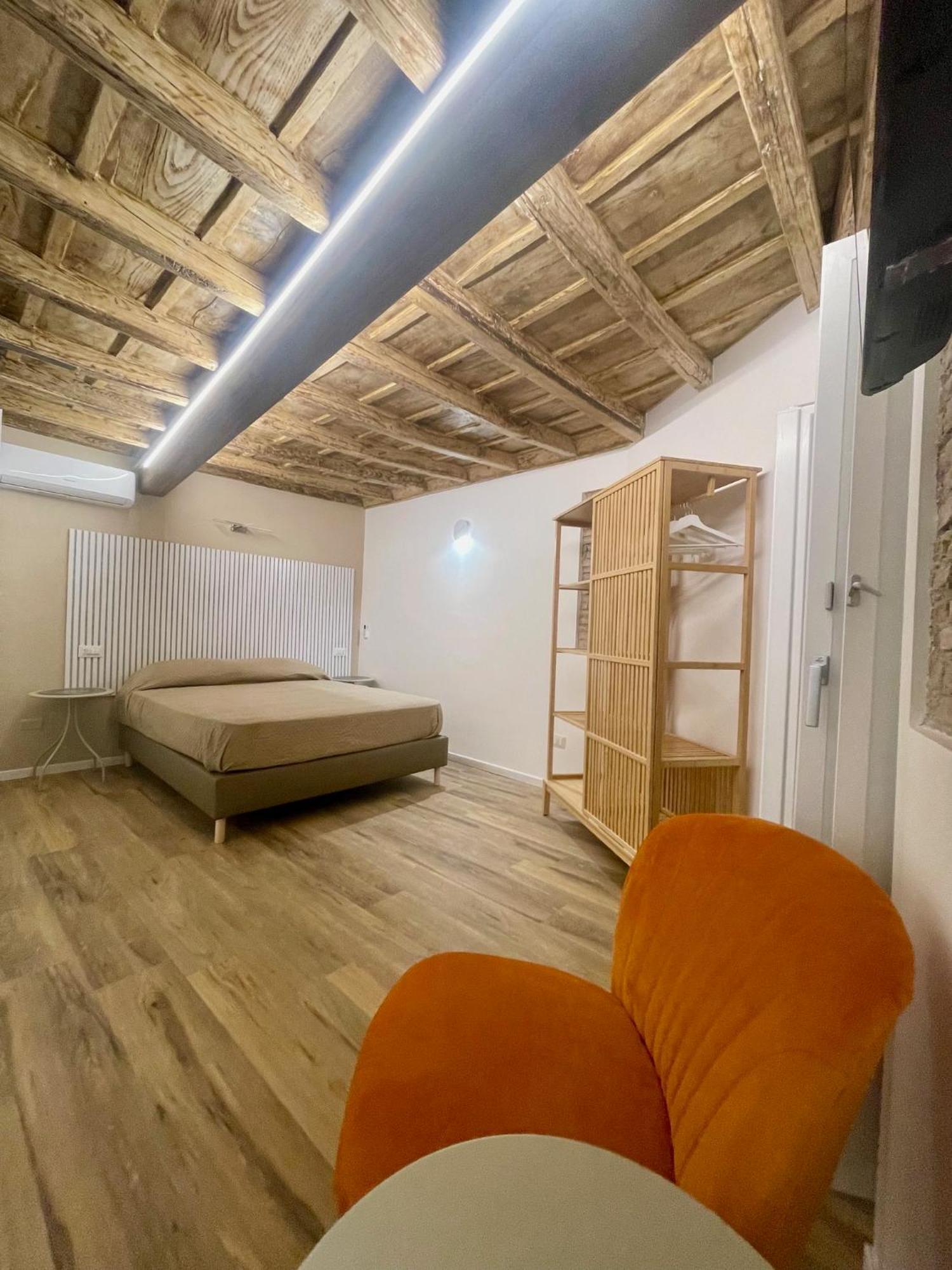 Boutique Atrium Pantheon Ferienhaus *
